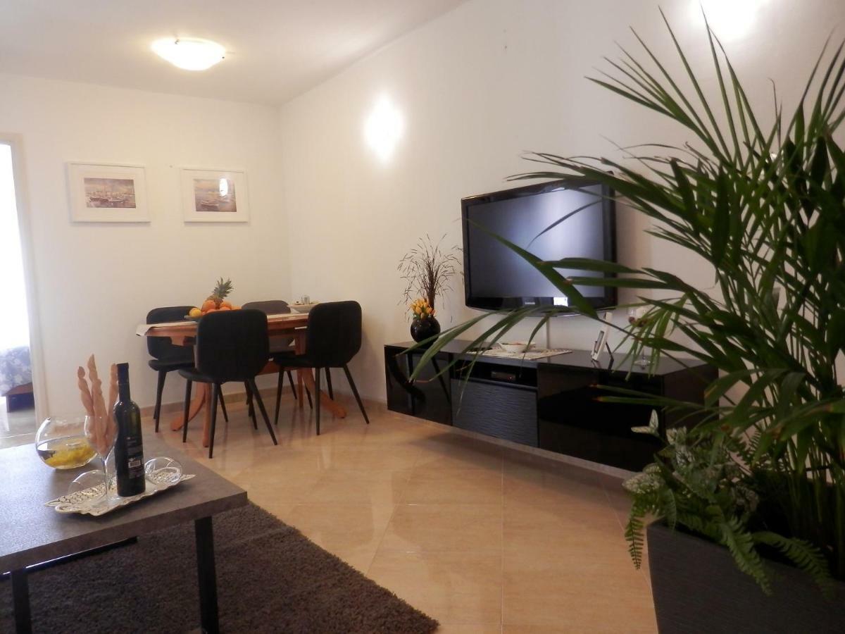 Melody Apartment Porec Ngoại thất bức ảnh